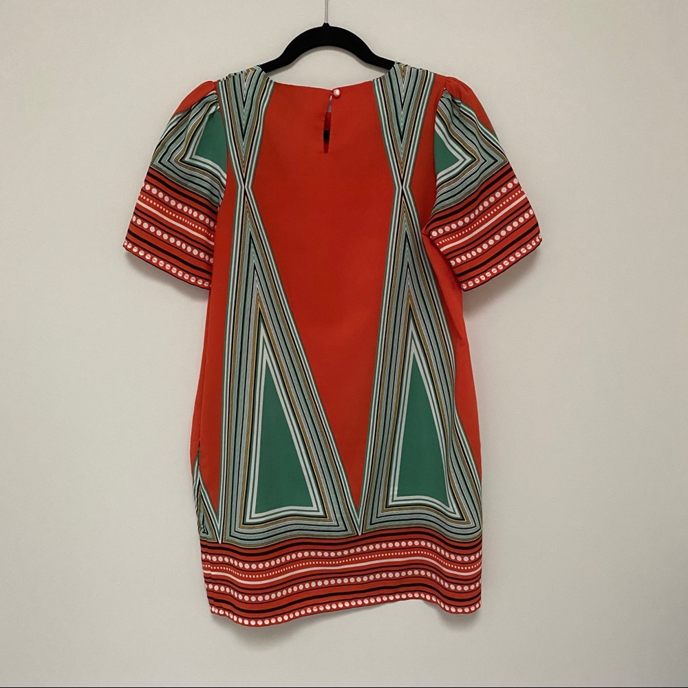 Graphical Dress - Picture 4 of 5
